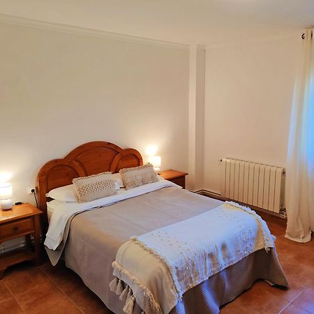 Hostal Mirall Rural Puertomingalvo Extérieur photo