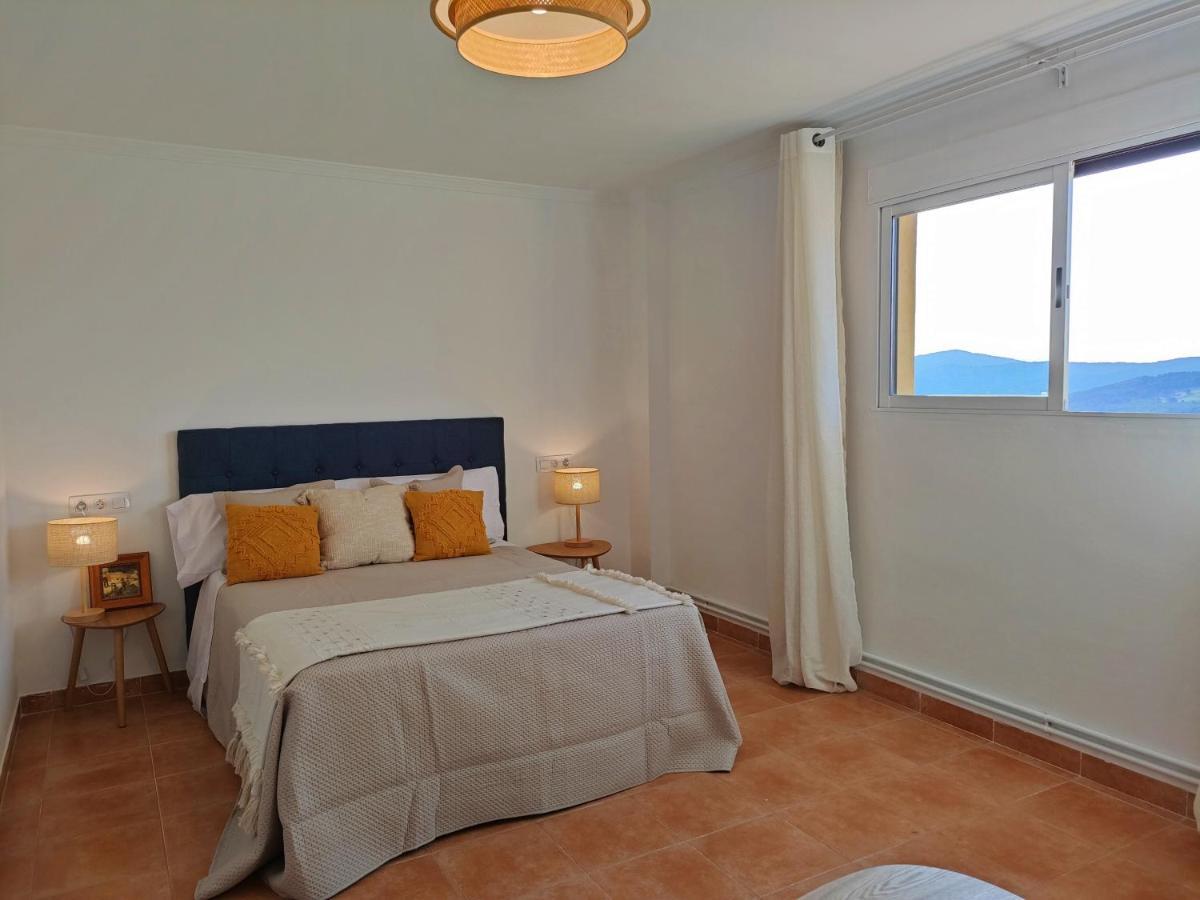 Hostal Mirall Rural Puertomingalvo Extérieur photo
