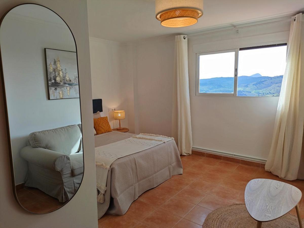 Hostal Mirall Rural Puertomingalvo Extérieur photo