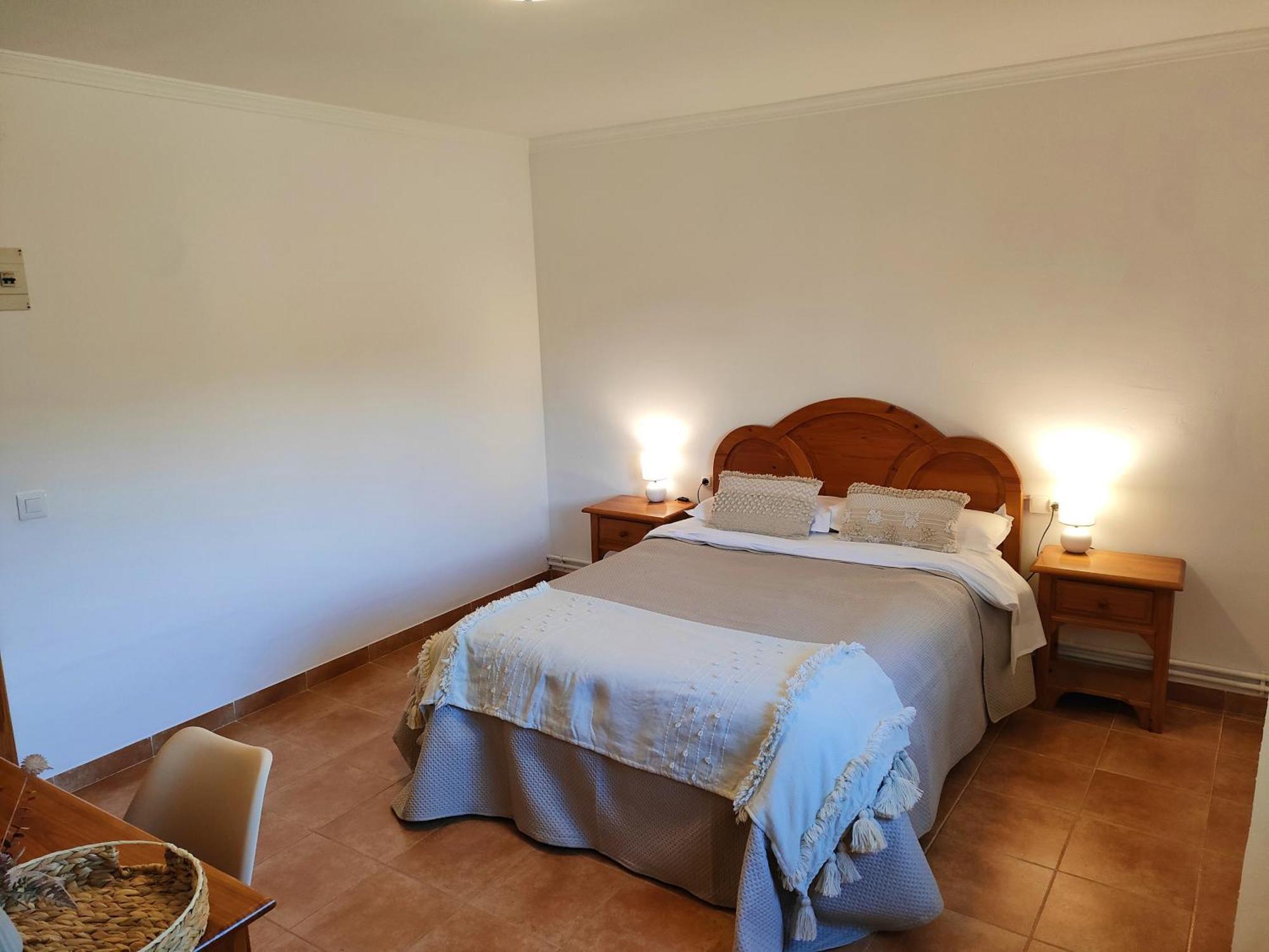 Hostal Mirall Rural Puertomingalvo Extérieur photo