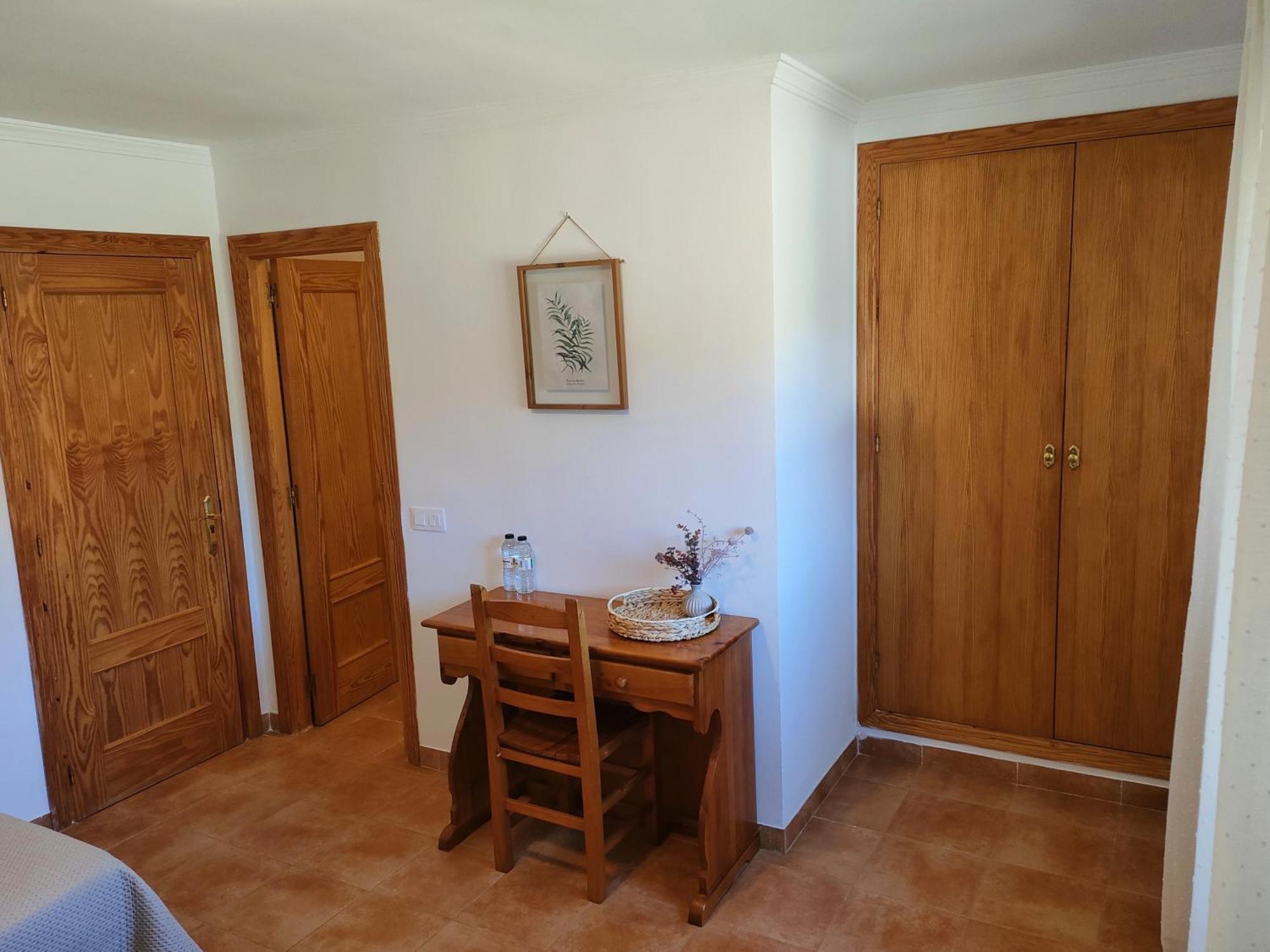 Hostal Mirall Rural Puertomingalvo Extérieur photo